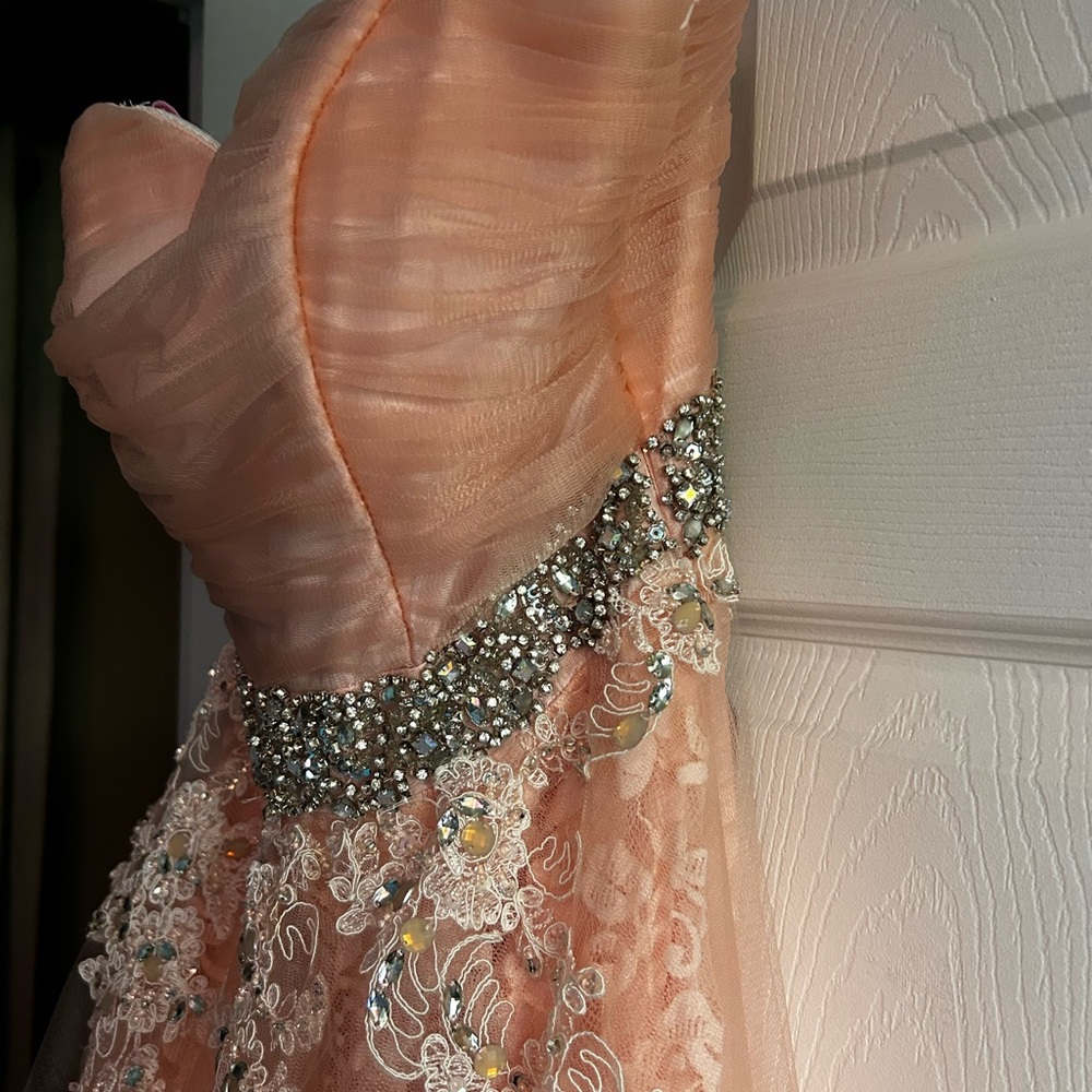 Grad Dress - Picture 5 of 5